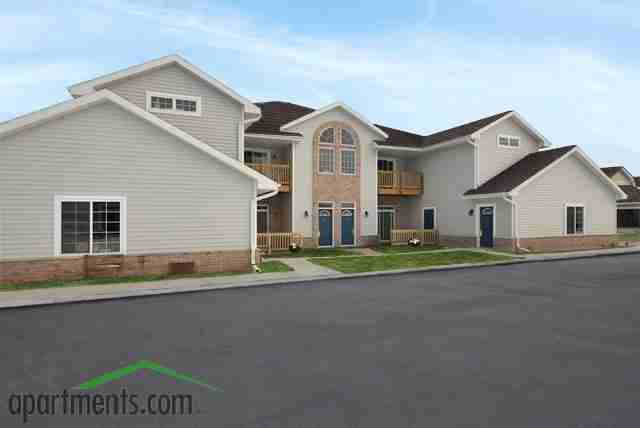 Lake Park Crossing - Photo 2 of 11