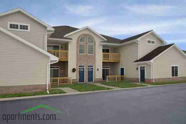 Lake Park Crossing - Photo 3 of 11