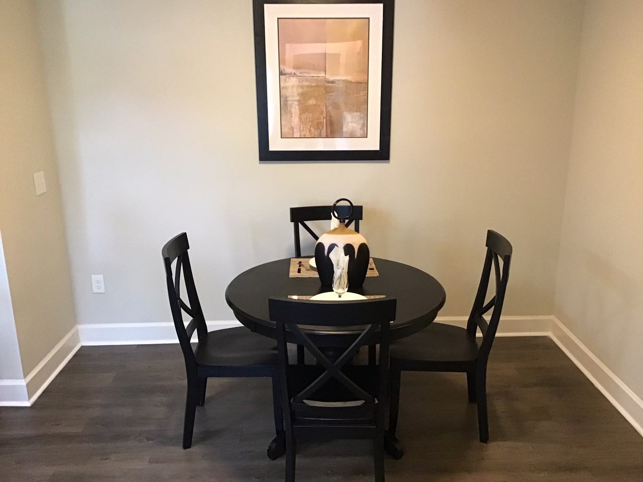 3000 Daventry Cir - Photo 2 of 4