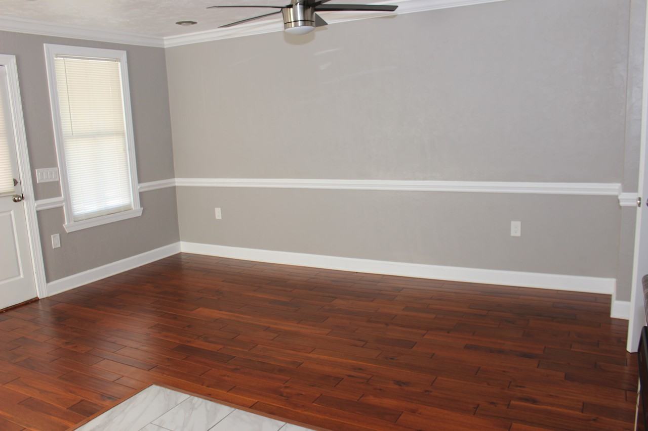 411 Nw 4th St - Photo 3 of 9