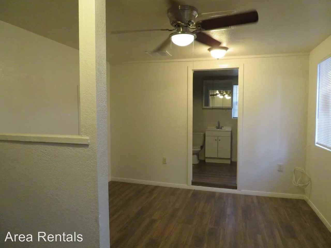 113 1/2 East White Street - Photo 3 of 4