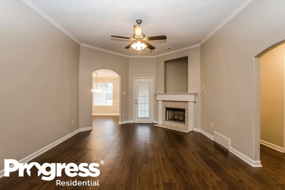 8201 Buckhead Ln - Photo 2 of 17