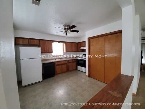 8529 N Main - Photo 3 of 8