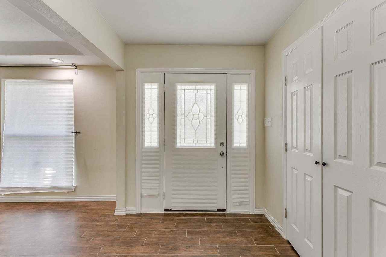 10845 Silver Dollar Drive - Photo 2 of 11