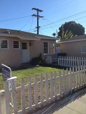 712 N Miller St - Photo 2 of 11