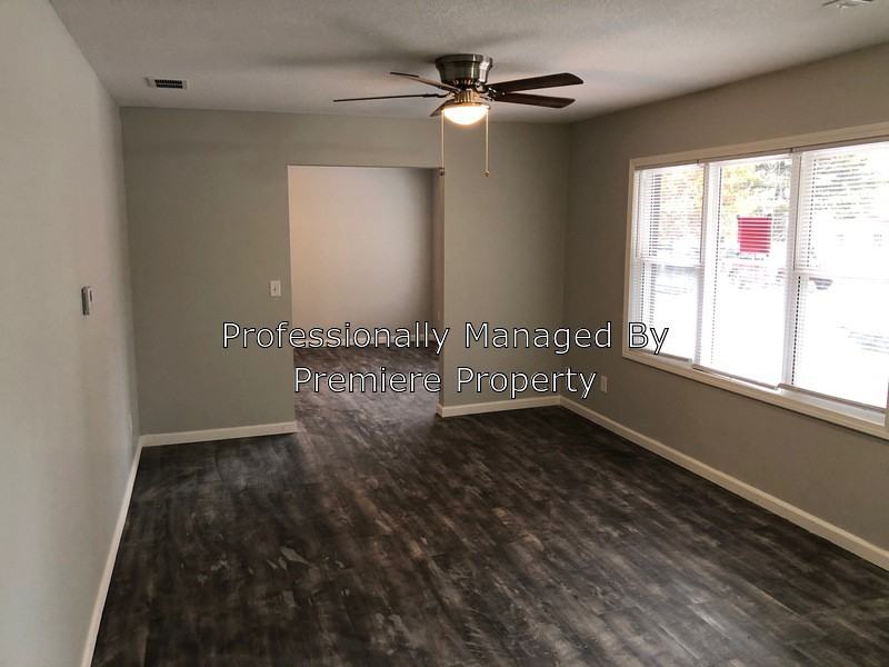 3412 N 53rd Ter - Photo 3 of 20