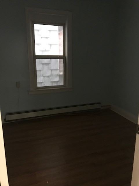 634 Grove Street 1l Irvington Nj 07111 1 Bedroom Apartment For Rent For 1 000 Month Zumper