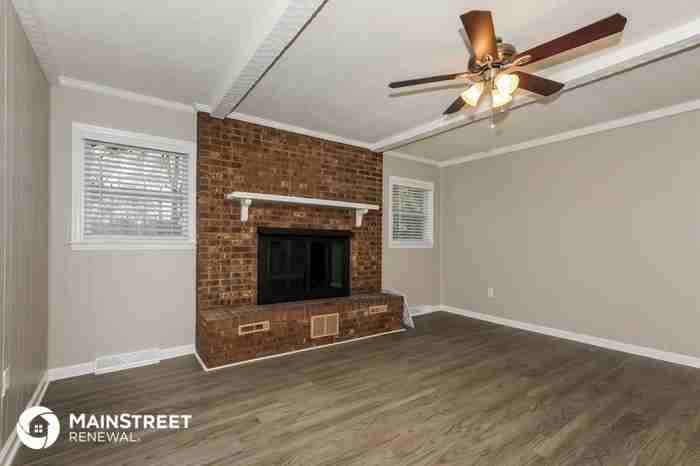 6629 Weldon Circle Northwest - Photo 3 of 16