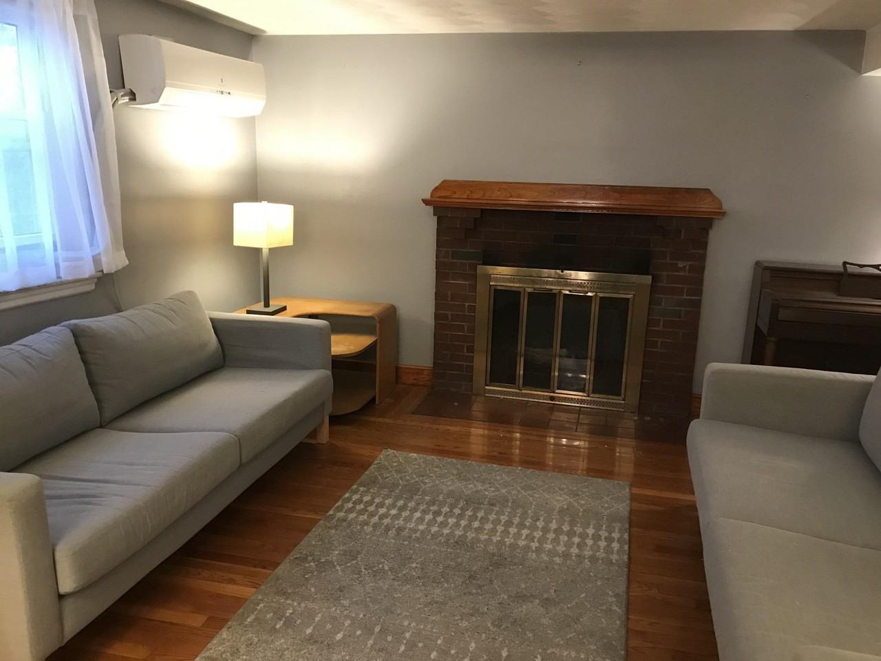 290 Forest St - Photo 2 of 19