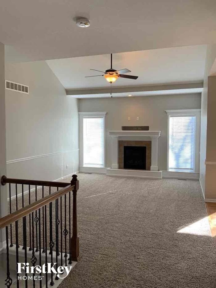 3401 Northwest 87th Street - Photo 2 of 15