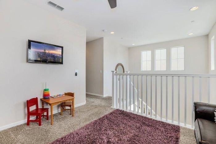 1363 Larkspur Drive - Photo 3 of 12