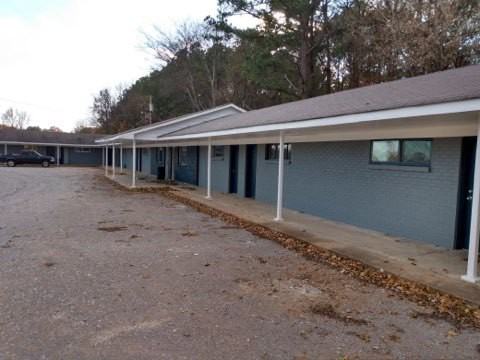22707 Piney Chapel Road - Photo 3 of 10
