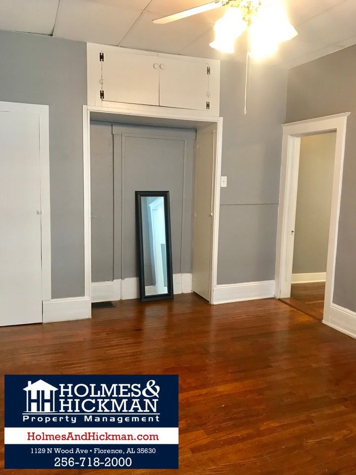 423 Barnes Street #B - Photo 2 of 6