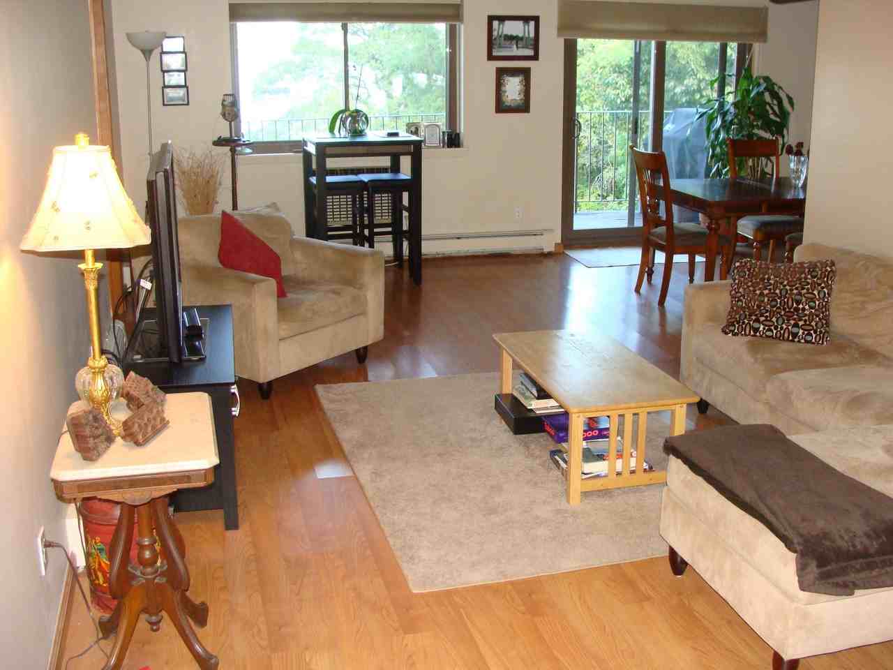 307 Kemeys Ave - Photo 2 of 22