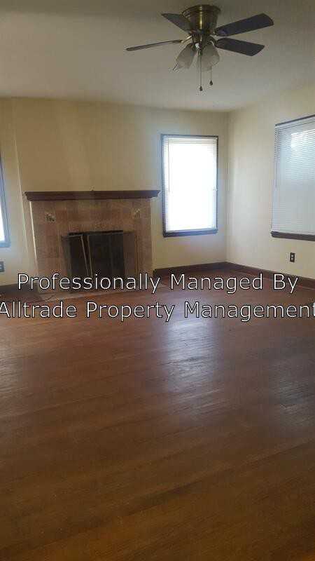 924 Clarks Lane - Photo 2 of 20