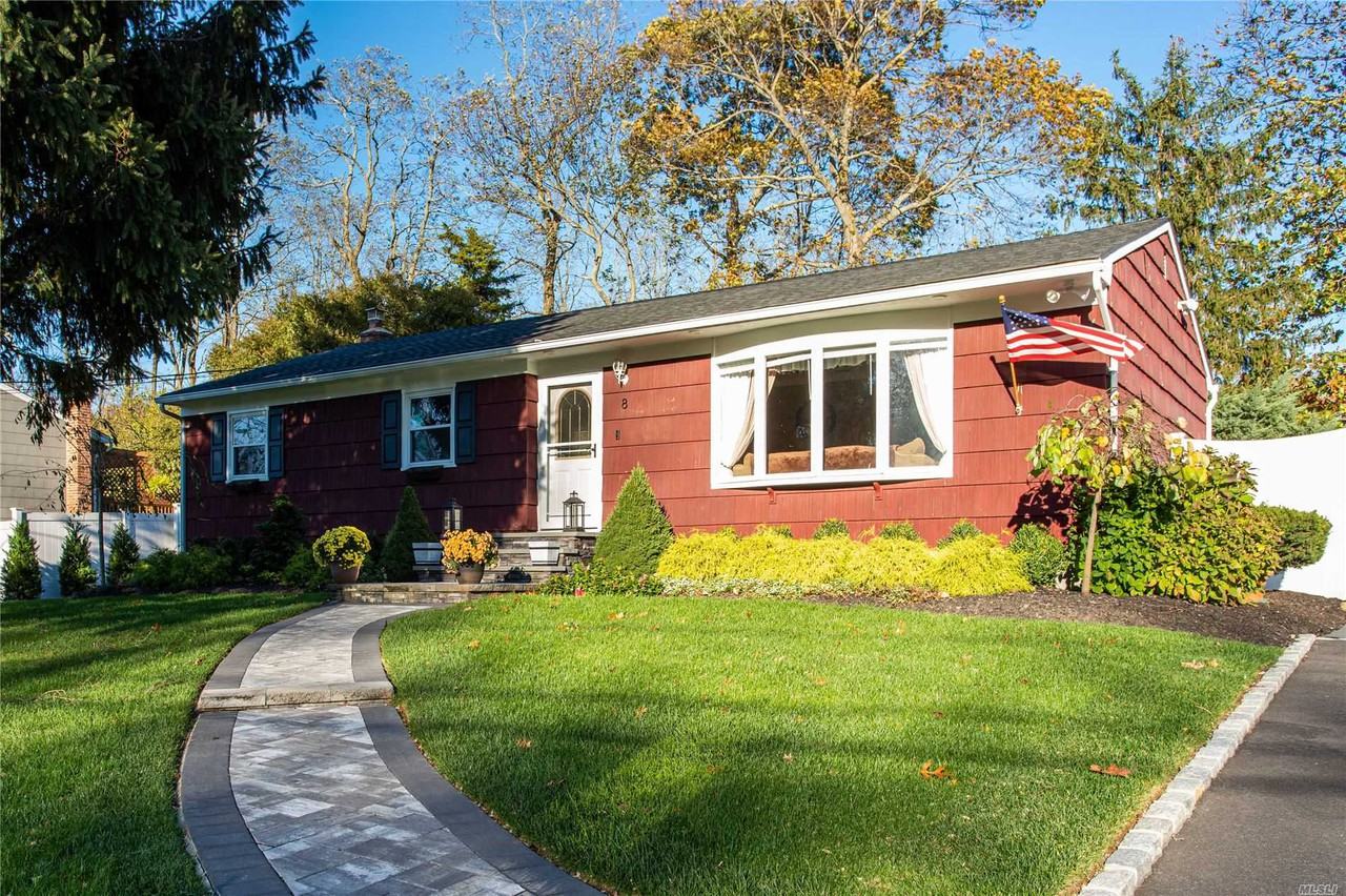 8 Maple Rd - Photo 2 of 20