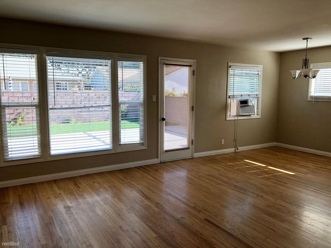 15006 Cordary Ave - Photo 2 of 23