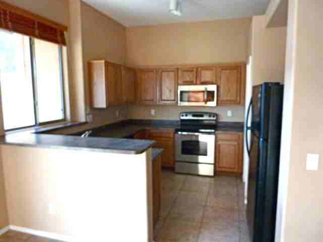 6921 S 50th Glen - Photo 2 of 10