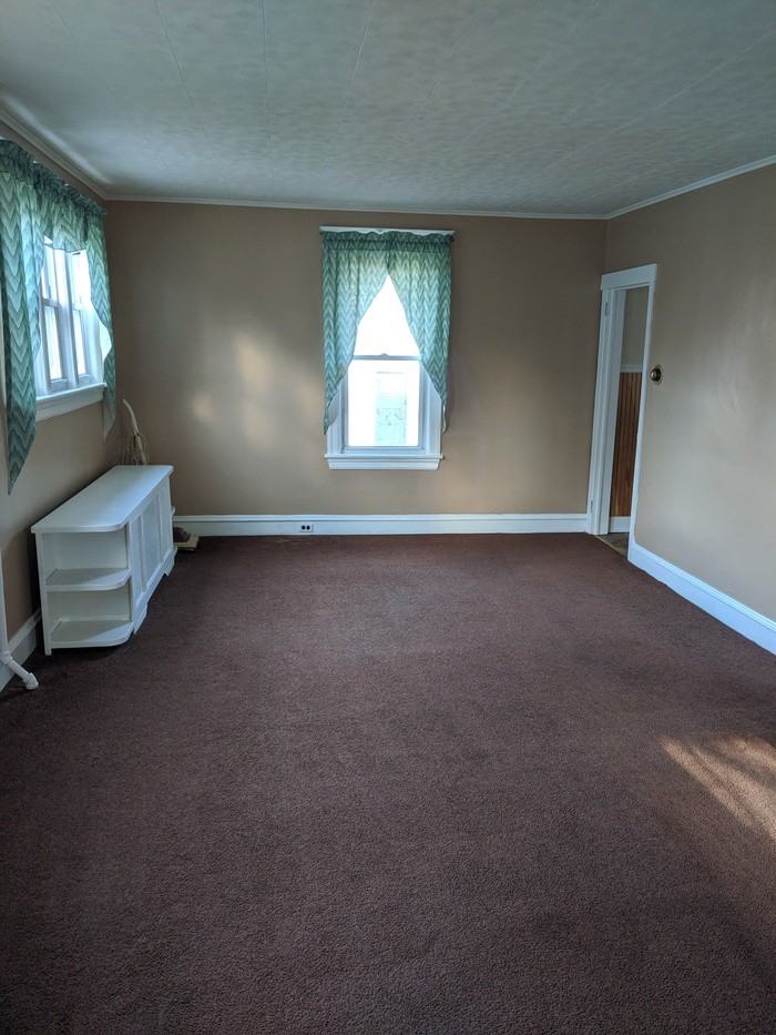 249 South Davis Avenue - Photo 2 of 25