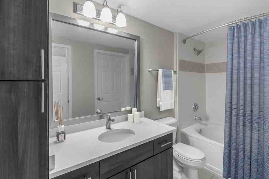 Camden Creekstone - Photo 4 of 39