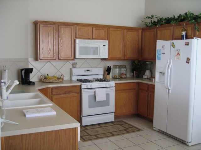 1368 Ashberry Trail - Photo 3 of 21