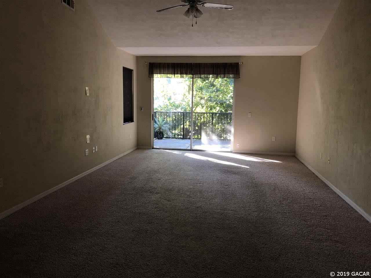 810 Nw 19th Avenue D - Photo 3 of 6