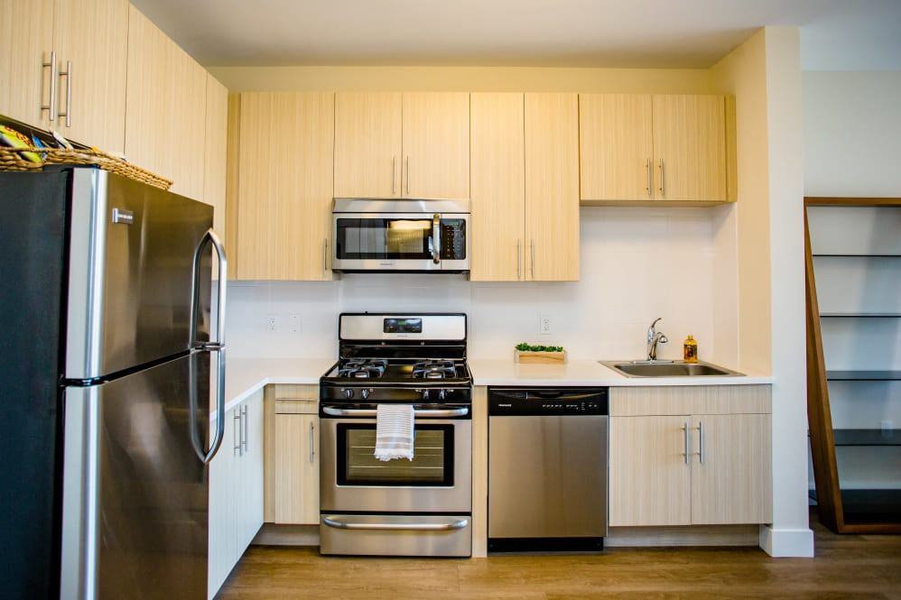 Bedford Hall - Photo 3 of 20