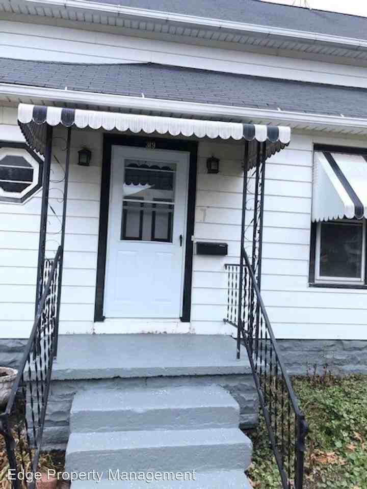 319 Lincoln St. - Photo 2 of 16