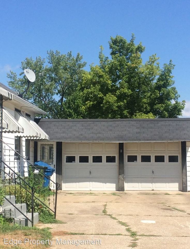 319 Lincoln St. - Photo 3 of 16