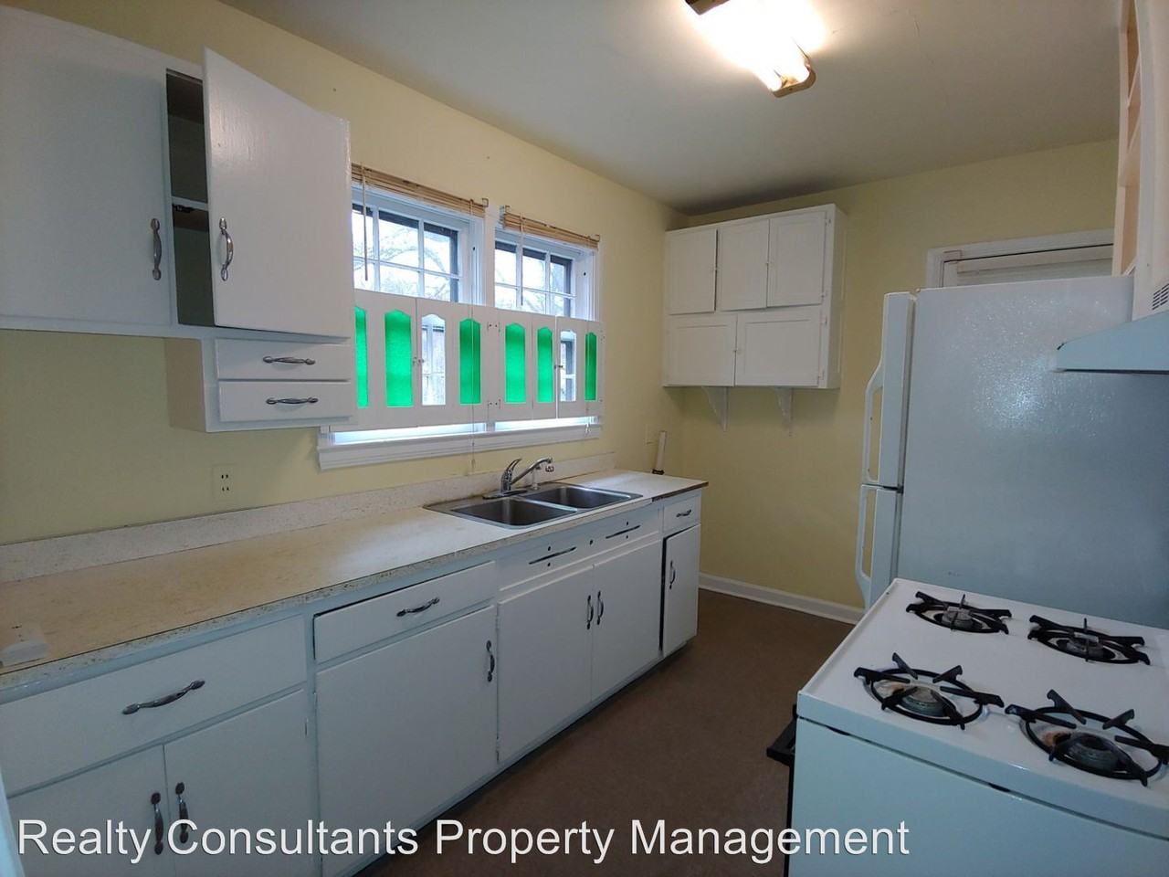 1609 Textile Dr. - Photo 3 of 16