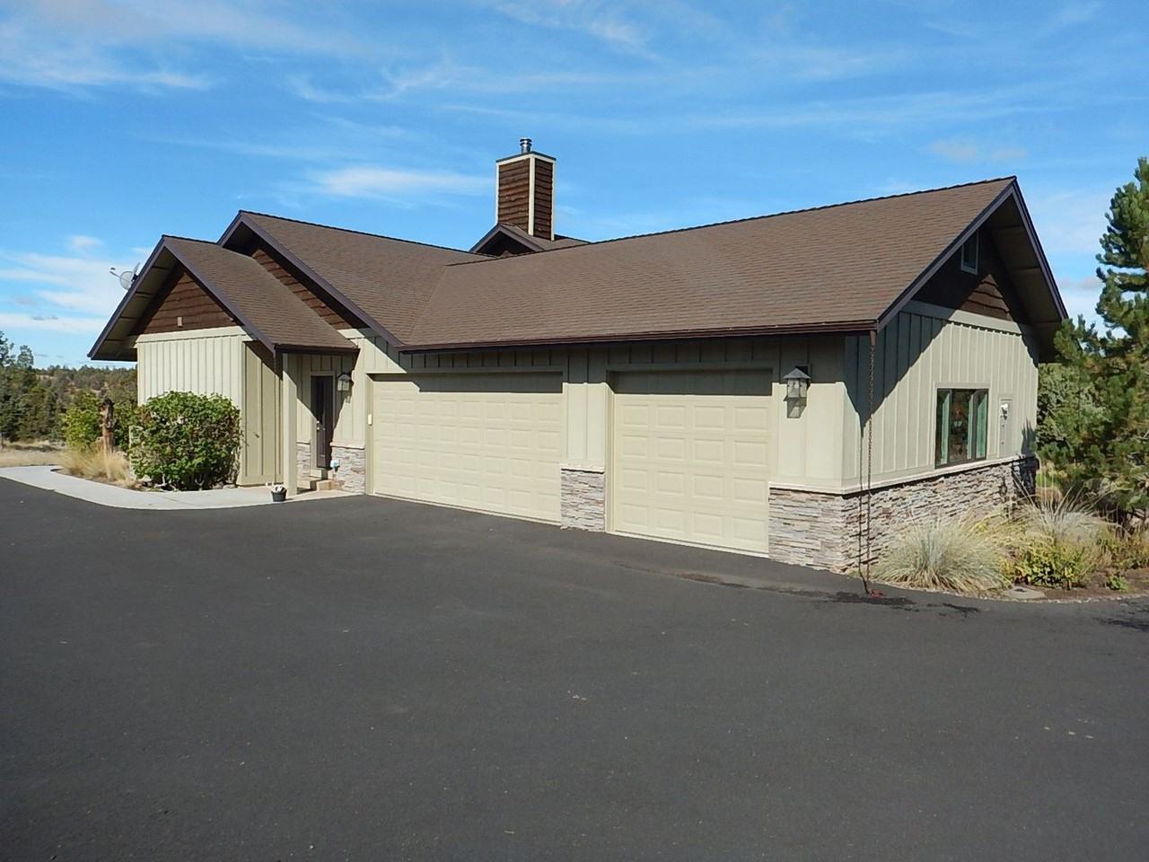 2655 Se Texas Circle - Photo 2 of 19