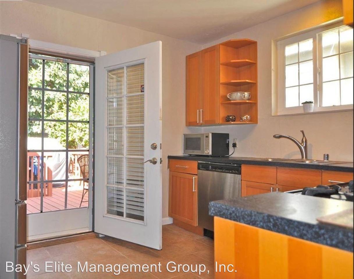 482 Clifton Street - Photo 3 of 12