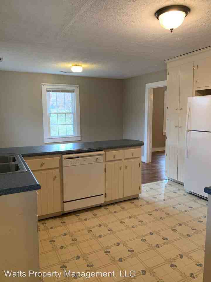 904 Goat Island Road - Photo 3 of 14