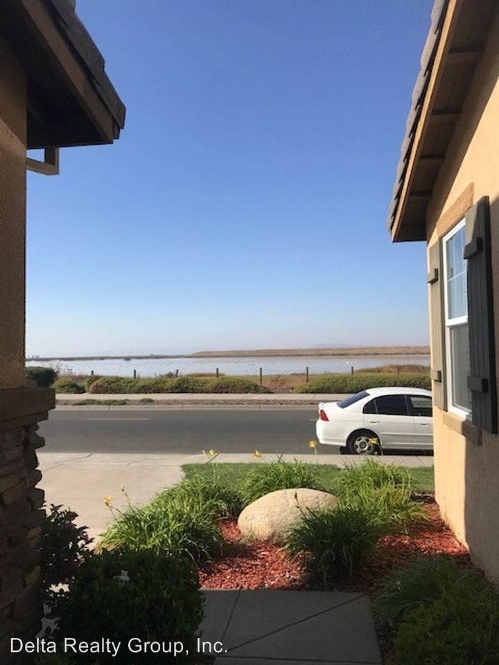 408 Wetlands Edge - Photo 2 of 24