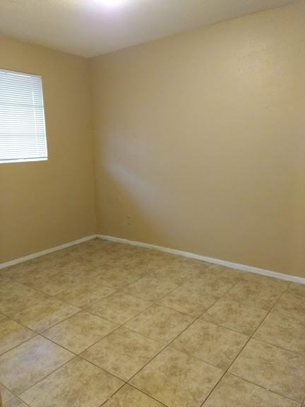 3402 E Willetta St - Photo 3 of 5