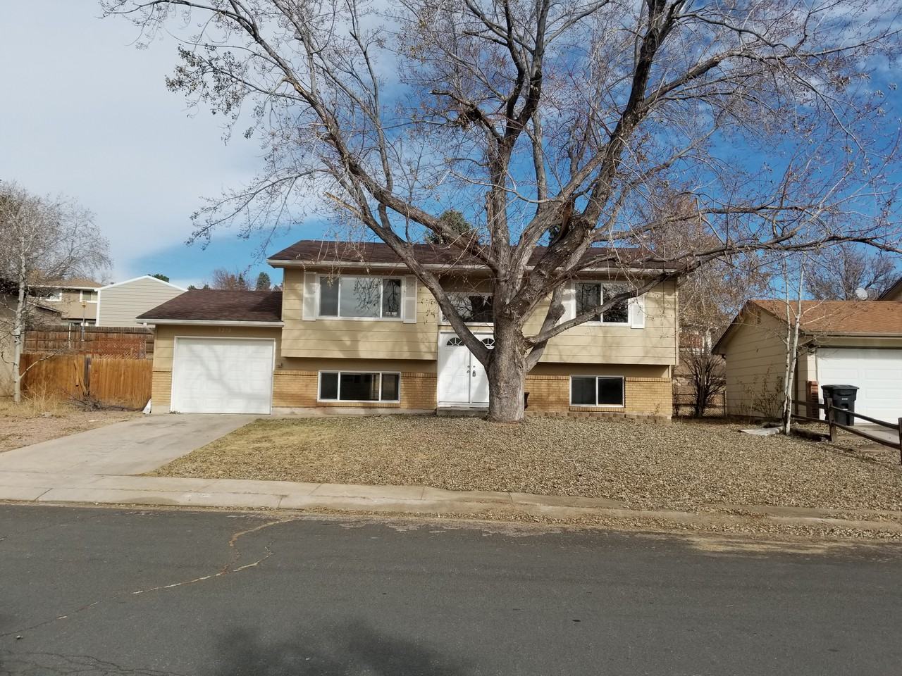 3270 El Camino Dr, Colorado Springs, CO 80918 4 Bedroom ...