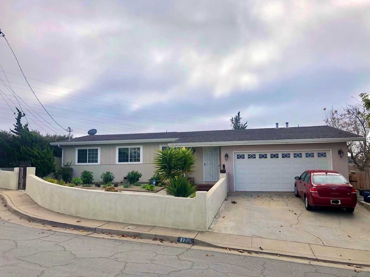 1704 Havana St - Photo 2 of 25