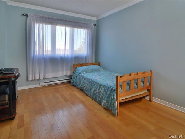4475 Boulevard Saint-Jean - Photo 3 of 8