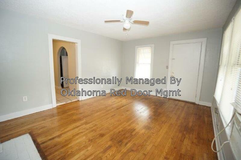 3001 Nw 20th - Photo 2 of 7