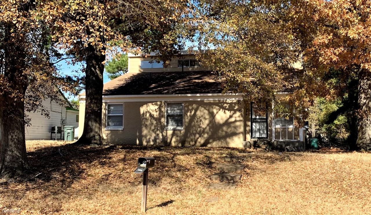 1366 Abernathy Rd - Photo 2 of 24