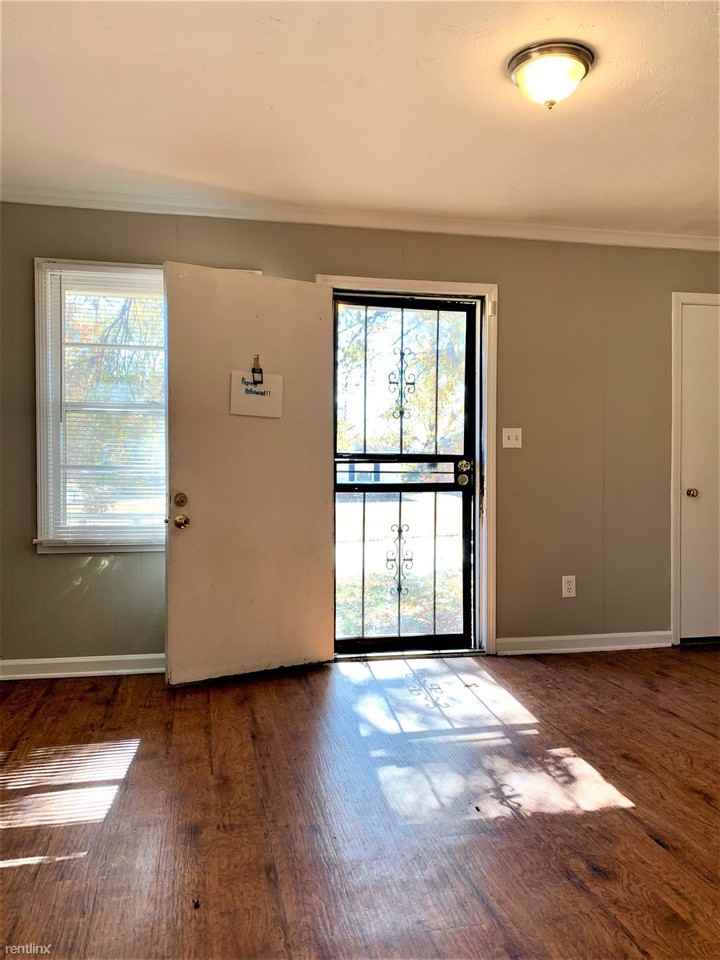 1366 Abernathy Rd - Photo 3 of 24