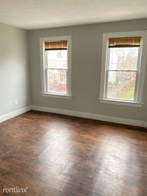 325 Munson St Fl 2 - Photo 3 of 8