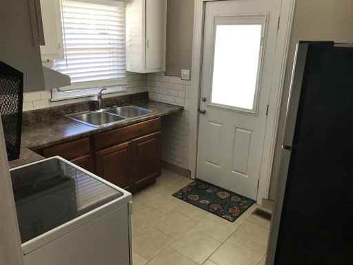 260 Mcgavoock Pike - Photo 2 of 9