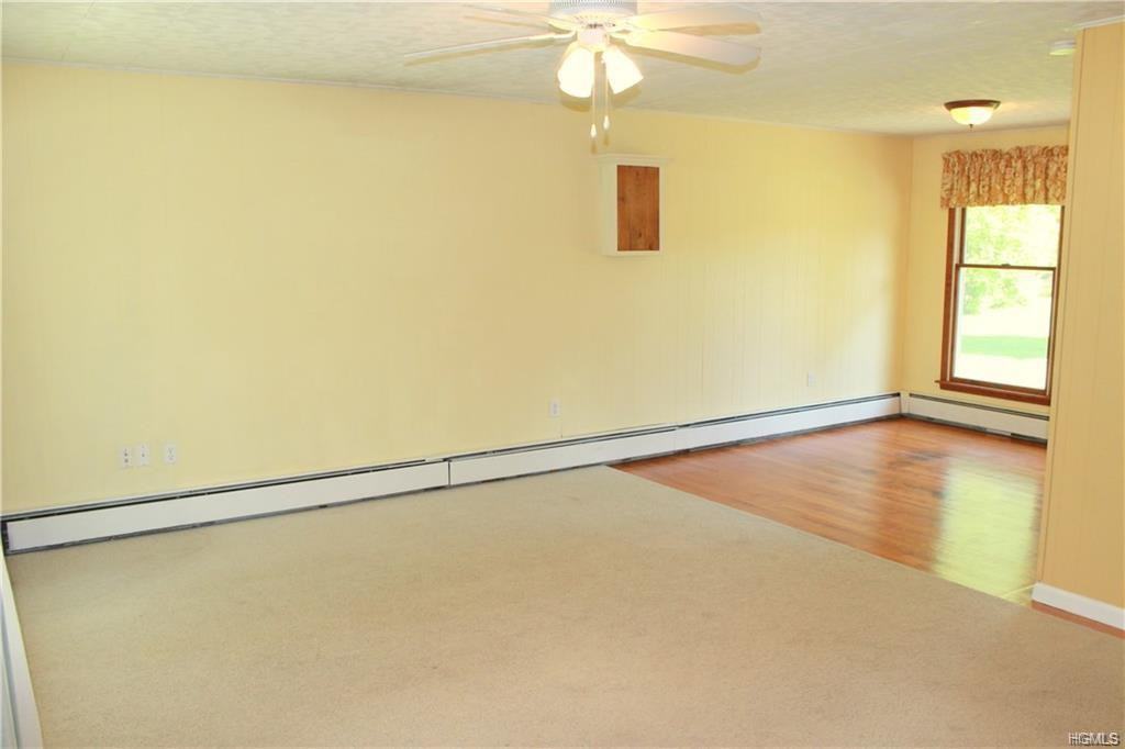 184 Hill Avenue - Photo 3 of 18