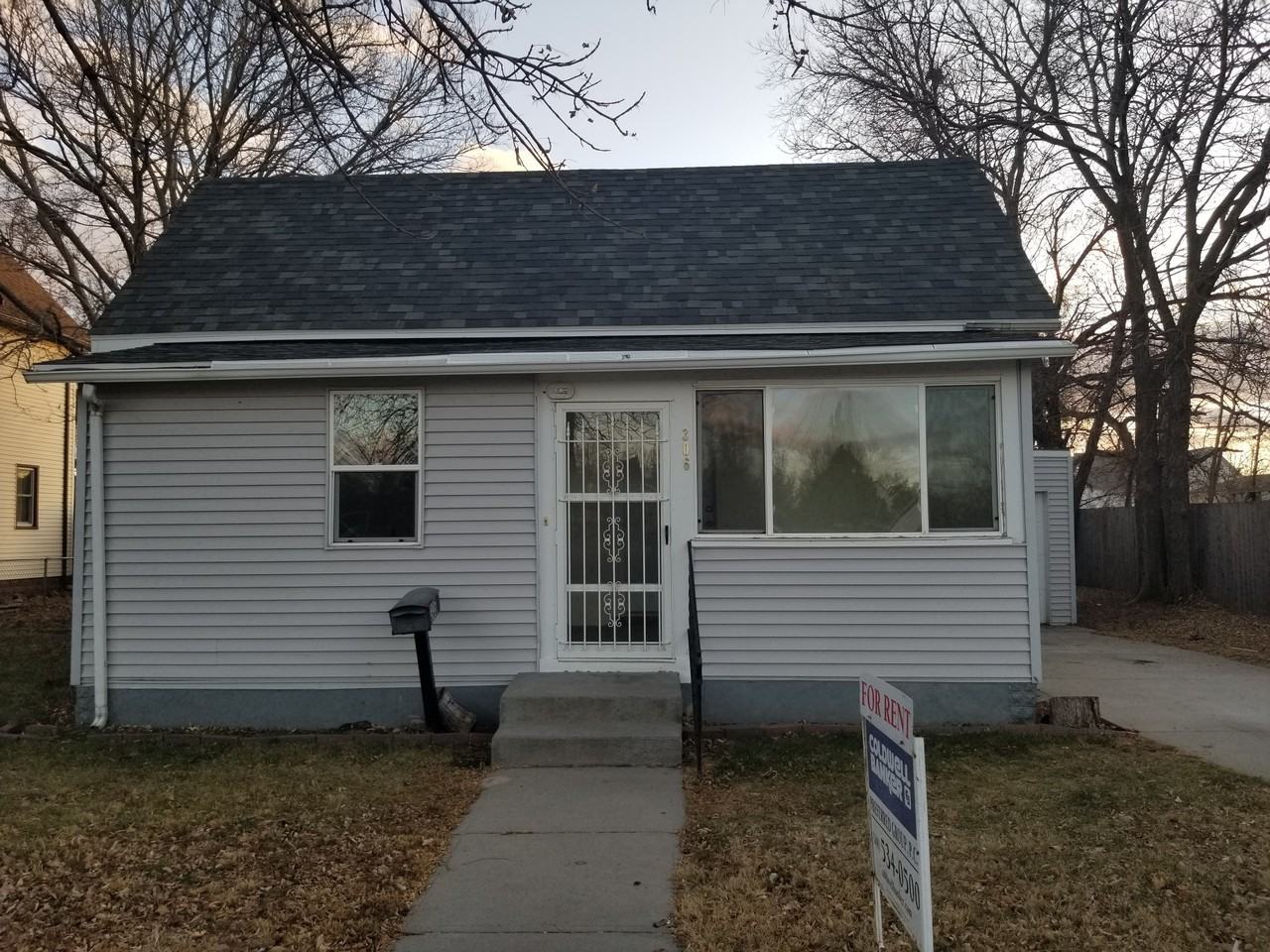 306 West 9th - Photo 2 of 21