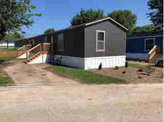 2312 W Savannah St Wichita Ks 67217 3 Bedroom Apartment