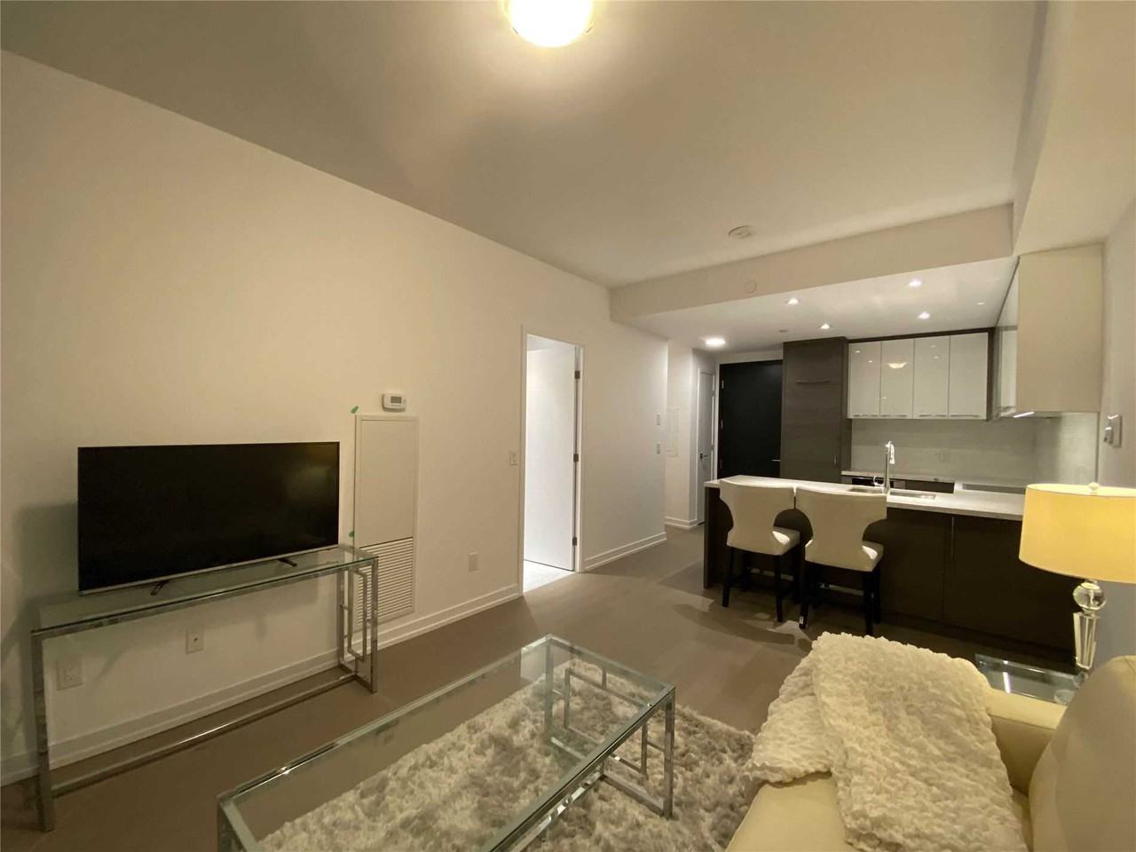 488 University Avenue #2212