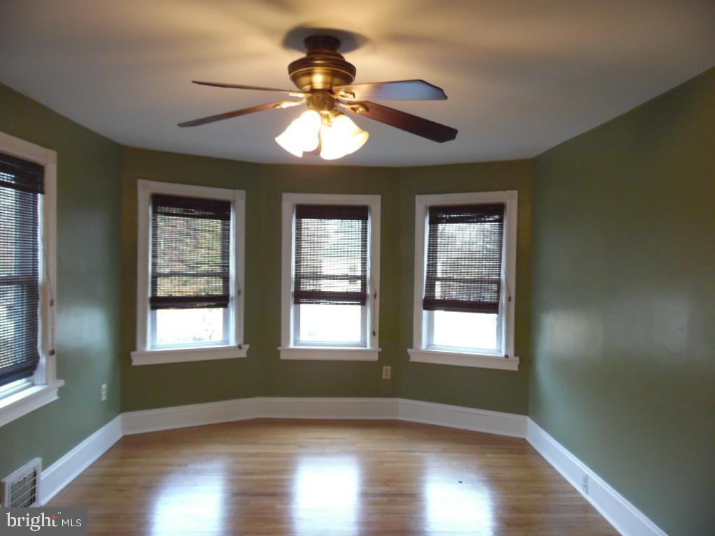 28 Highland Terrace - Photo 2 of 14