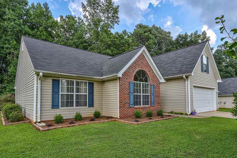 239 Jasmine Trl - Photo 2 of 30