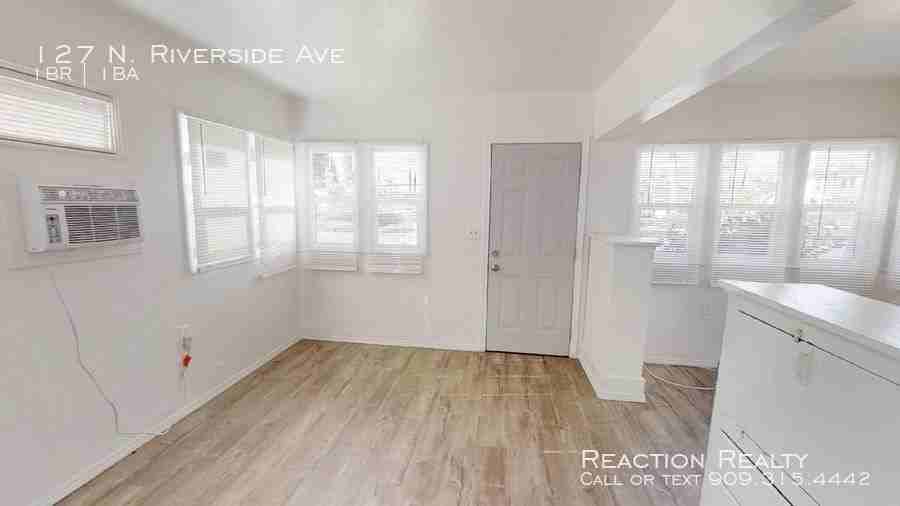 127 N. Riverside Ave - Photo 2 of 14